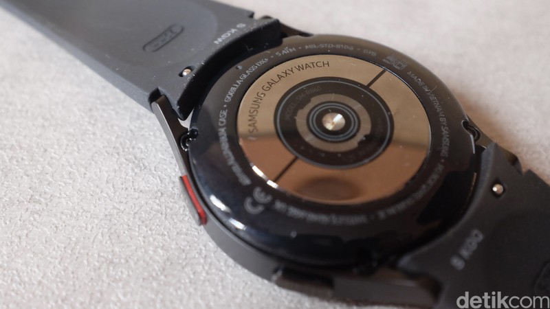 Samsung Galaxy Watch 4