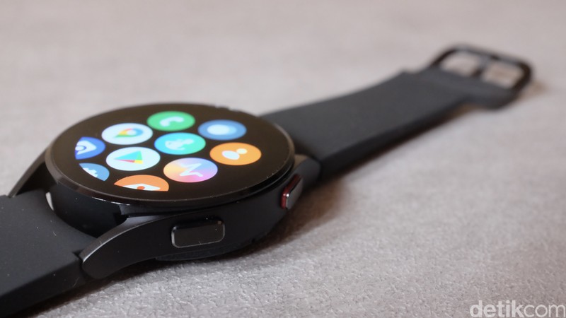 Samsung Galaxy Watch 4
