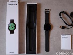 Unboxing Samsung Galaxy Watch 4