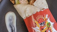Tampil lucu dengan konsep Power Rangers, di Kebab Rangers bisa pesan menu kebab unik yang jarang ditemukan di tempat lainnya. Seperti kebab ikan tuna dengan saus pedas yang harganya  di bawah Rp 20.000. Foto: Instagram Shop