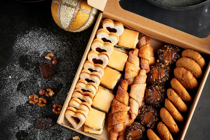 Buat Instagram Toko Kue Palsu Buat Kepoin Mantan, Akhirnya Malah Jualan Beneran! Buat Instagram Toko Kue Palsu Buat Kepoin Mantan, Akhirnya Malah Jualan Beneran!
