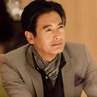 Chow Yun Fat Dijuluki Miliuner Sandal, Punya 8 Vila Tapi Naik Bus Setiap Hari