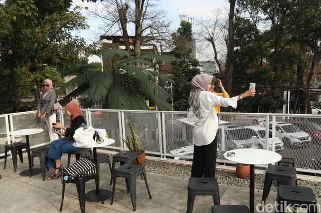 Ini Rekomendasi Tempat Ngopi Santai di Bandung