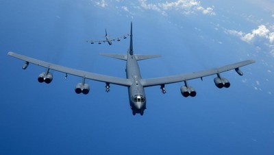 Gagahnya Pesawat Pengebom AS yang Bikin Sukhoi Rusia Melesat