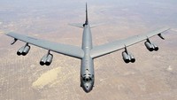 Dikutip dari laman US Air Force, B-52H Stratofortress adalah pengebom berat jarak jauh yang dapat melakukan berbagai misi. Dok. US Air Force/Airman 1st Class Victor J. Caputo  