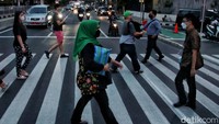 Menurut Kepala Bidang Pencegahan dan Pengendalian Penyakit, Dinas Kesehatan Provinsi DKI Jakarta, Dwi Oktavia  untuk positivity rate sepekan terakhir di Jakarta sebesar 0,9% sedangkan persentase kasus positif secara total sebesar 13,8%.