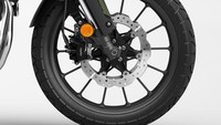 Tampilan makin agresif berkat penggunaan suspensi depan inverted telescopic berukuran 41 mm. Sentuhan lain juga terlihat penggunaan double wavy disc pada roda depan. Foto: Astra Honda Motor