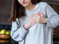 Kelihatan Sepele, Ini 5 Kebiasaan yang Diam-diam Merusak Jantung Anda