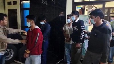 Ini Dia Preman Kampung yang Cegat-Palak Sopir Truk di Garut