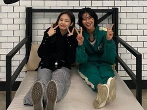 Jung Ho-yeon Squid Game Bagikan Momen dengan Jennie BLACKPINK
