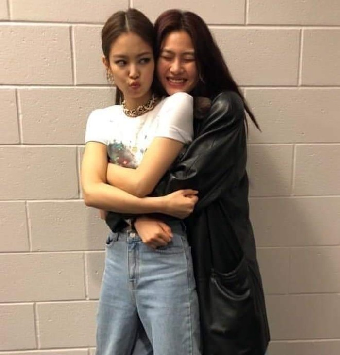Jung Ho Yeon dan Jennie BLACKPINK