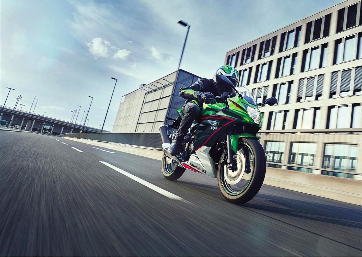 Kawasaki Ninja 125 dan Kawasaki Z125