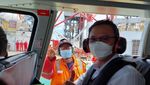 Momen Ahok Kunjungi Tasha di Lepas Pantai