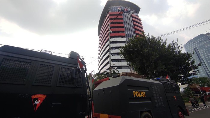 KPK dijaga polisi jelang aksi BEM SI