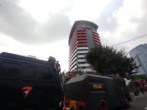 BEM SI Bakal Demo di KPK, Water Cannon Disiagakan