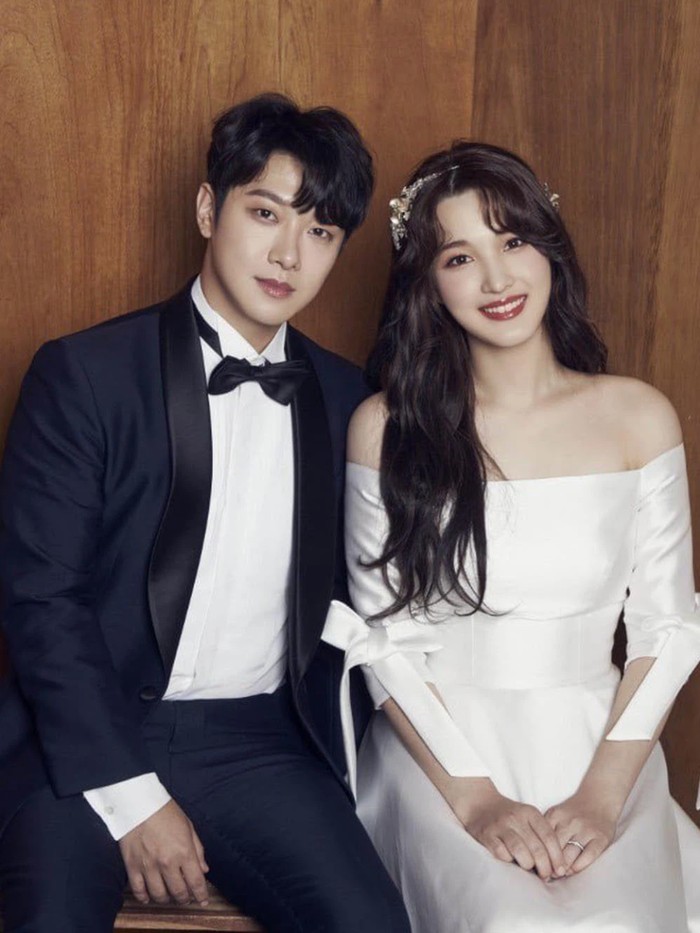 Minhwan FT ISLAND dan Yulhee eks LABOUM