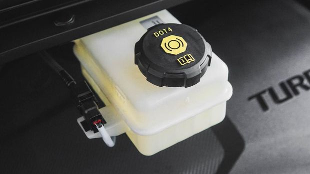 Minyak rem mobil