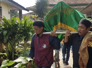 Jabar Hari Ini: Gugatan Warga Korban Banjir Ditolak-Anggota Ormas Tewas Dikeroyok