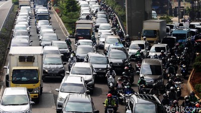 Geliat Kemacetan Jakarta Saat Masih PPKM