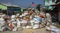 Sebanyak 2.334 orang yang dideportasi AS dilaporkan telah tiba di Ibu Kota Haiti, Port-au-Prince, sejak pekan lalu. Namun situasi ibu kota kini lebih berbahaya dibanding saat mereka pergi beberapa tahun sebelumnya.  