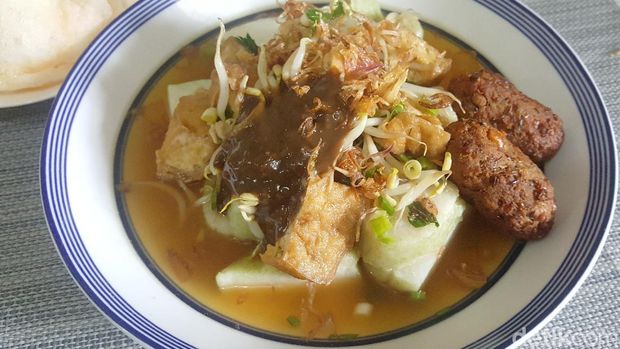 Resep Lontong Balap Surabaya