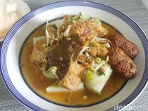 7 Nama Makanan Indonesia Ini Bisa Bikin Bule Bingung, Ada Nasi Kentut