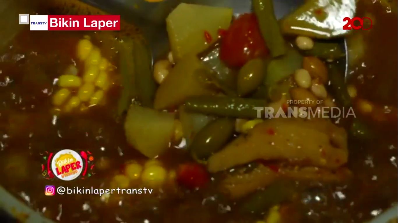 Bikin Laper! Anwar BAB Kesengsem Pepes Peda Pete dan Sayur Asem