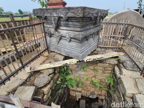 Ekskavasi Candi Tribhuwana Tunggadewi di Desa Klinterejo, Kecamatan Sooko, Mojokerto kembali dilanjutkan. Penggalian arkeologi kali ini salah satunya untuk menemukan bagian pagar dan halaman candi Ratu Majapahit tersebut.