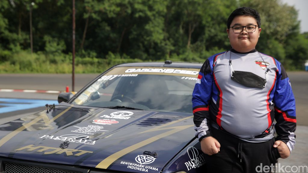 Drifter muda 11 tahun Firenze Akello (Firo)