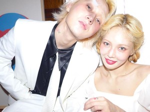 HyunA & Dawn Tunangan, Ini Perjalanan Cinta Keduanya Hingga Pamer Cincin
