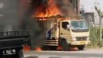 Ludes! Ini Penampakan Truk yang Terbakar di Depan SPBU Sidoarjo