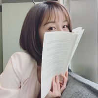 Walaupun aku tidak hidup setiap hari di gunung, angka ini membuatku percaya aku bisa melakukan lebih dari yang aku bayangkan, tulisnya di Weibo. Foto: Instagram @gina7_