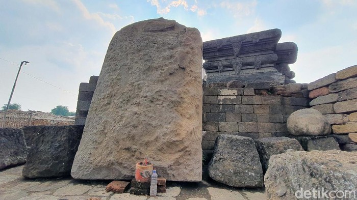Situs Bhre Kahuripan atau Candi Tribhuwana Tunggadewi terletak di persawahan Desa Klinterejo, Kecamatan Sooko, Kabupaten Mojokerto. Yuk lihat hasil ekskavasi tahap ketiga.