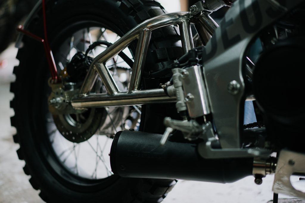 Modifikasi Yamaha XSR 155 ala Street Tracker oleh Deus Temple