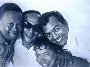 Kisah di Balik Sukses Para Pelawak
