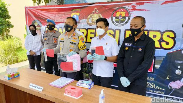 pembunuhan di kediri