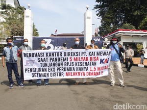 Tuntut Tunjangan BPJS Dibayarkan, Pensiunan PT KAI Demo Depan Kantor Pusat