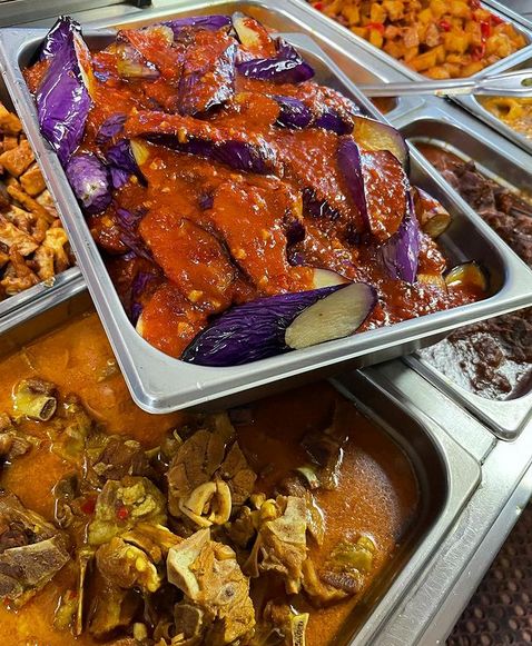 Saingan Warteg Gang Mangga, 5 Warteg di Luar Negeri Ini Punya Lauk Komplet