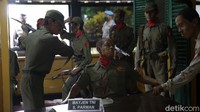 Seperti diketahui tujuh pahlawan revolusi menjadi korban gerakan G30S/PKI, mereka dikubur di sebuah sumur di Lubang Buaya.