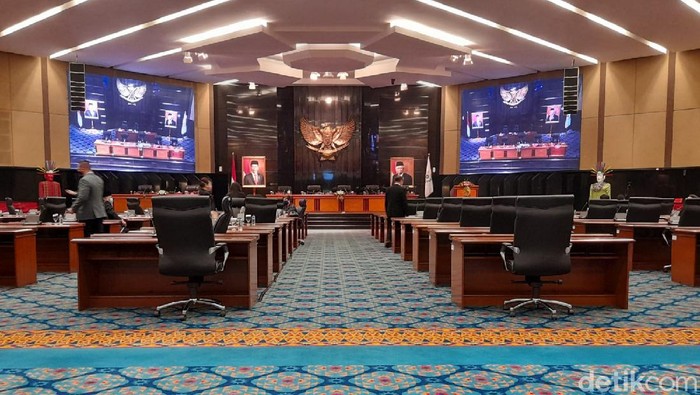 Suasana rapat paripurna hak interpelasi Formula E di DPRD DKI Jakarta hari ini. (Tiara/detikcom)
