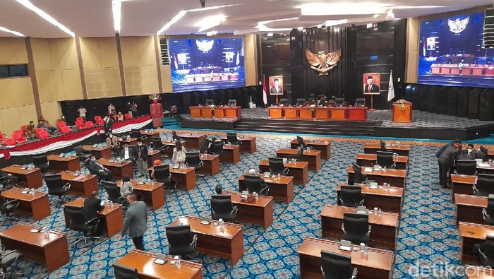 Suasana rapat paripurna hak interpelasi Formula E di DPRD DKI Jakarta hari ini. (Tiara/detikcom)