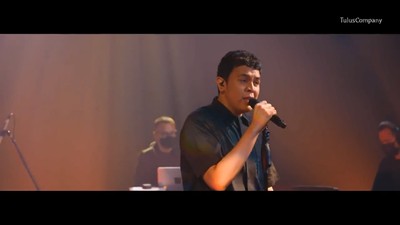 Melihat Kembali Keseruan Pertunjukan Virtual Terlalu Rindu dari Tulus
