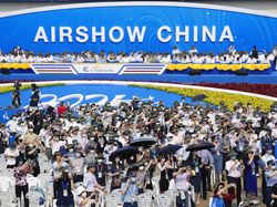 Wow, Pesawat Amfibi Terbesar Dunia Mejeng di Airshow China