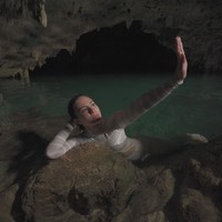 Selain memiliki paras yang cantik, Wulan juga memiliki tubuh yang langsing dan ideal. Seperti yang terlihat dalam foto yang satu ini. Bagaimana menurutmu penampilan Wulan Guritno?Foto: Instagram/@wulanguritno