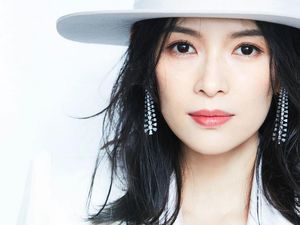 Potret Kecantikan Zhang Ziyi, Artis yang Terseret Isu Skandal Seks Suami