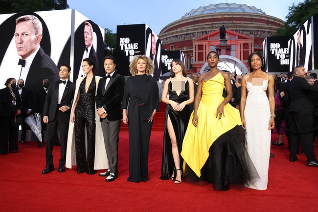 Di film No Time To Die, Paloma disebut Ana memiliki karakter yang belum pernah ditemui pada Bond girl terdahulu. Dia sangat menyenangkan, aktif, dan sangat keren, ucap Ana de Armas kepada The Sun. (Foto: Getty Images)