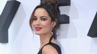 Berenice Marlohe berperan sebagai Severine di film James Bond berjudul Skyfall. Foto: Sean Gallup