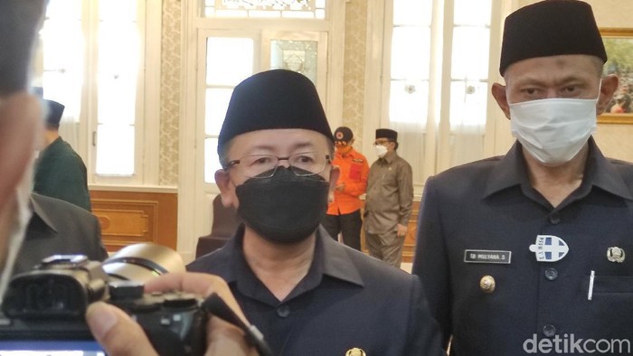 Bupati Cianjur Herman Suherman
