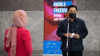 Selain itu, dia telah meningkatkan keterwakilan perempuan sebesar 20% di tim pemasarannya, dengan berdasarkan kapabilitas individu. Dalam perjalanannya, Sharon mendorong lebih anggota tim, khususnya perempuan untuk mampu memimpin diri sendiri, keluarga, dan lingkungan yang lebih luas.