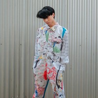 Gaya rambut berponi depan pun sudah pernah dicoba oleh Devano. Bagaimana penampilan Devano dalam foto yang satu ini? Coba kamu bandingkan dengan penampilannya saat ini dengan rambut cepaknya, beda banget! Foto: Instagram/@devdanendra